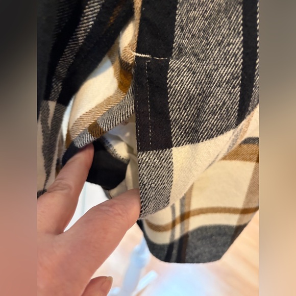 Madewell Black, Brown, Cream Plaid Cotton Flannel Sunday Button Up Shirt Size S - Picture 4 of 10